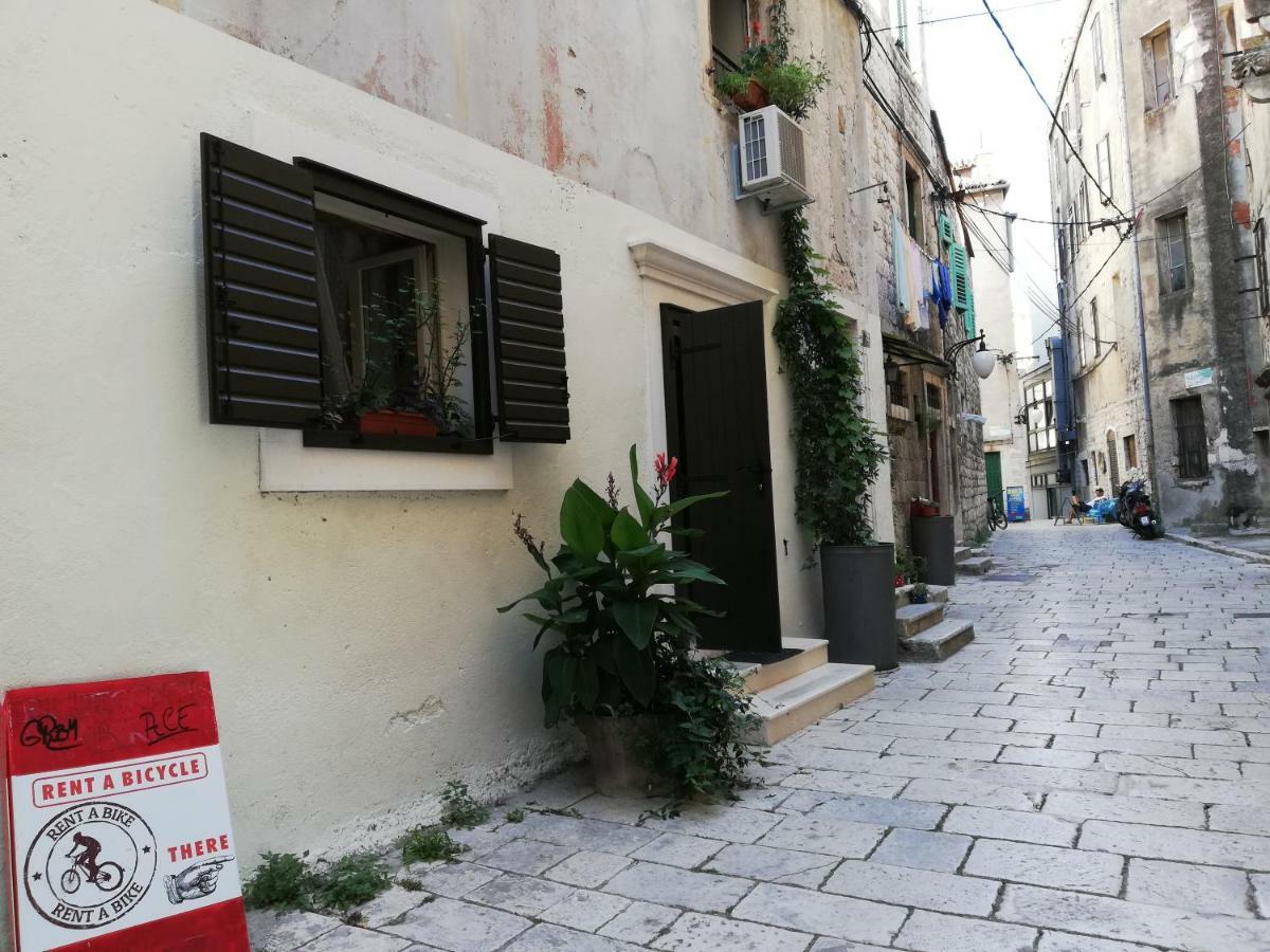 2 Cannons/Old Town Sibenik Exterior photo